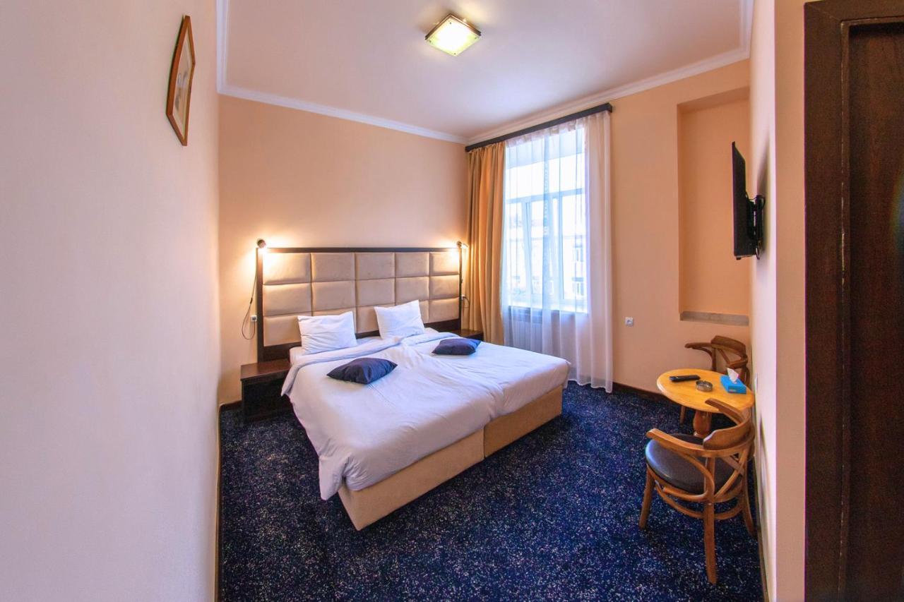 Vanadzor Armenia Health Resort & Hotel エクステリア 写真
