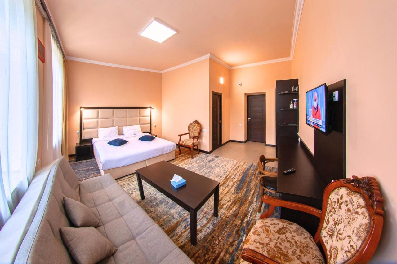 Vanadzor Armenia Health Resort & Hotel エクステリア 写真