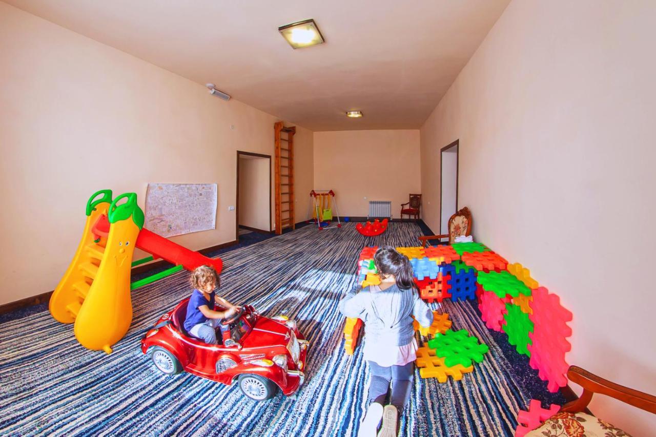 Vanadzor Armenia Health Resort & Hotel エクステリア 写真